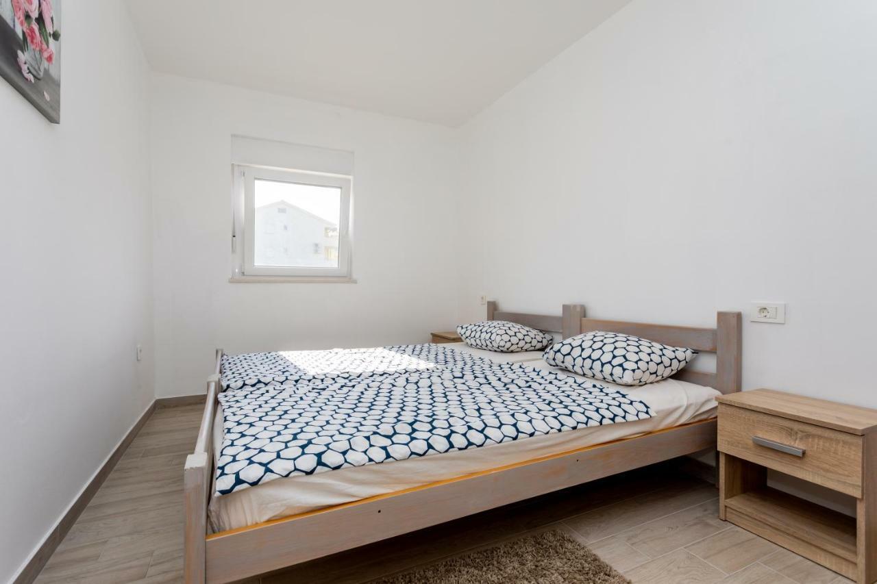 Apartments Ibis Cizici Ngoại thất bức ảnh