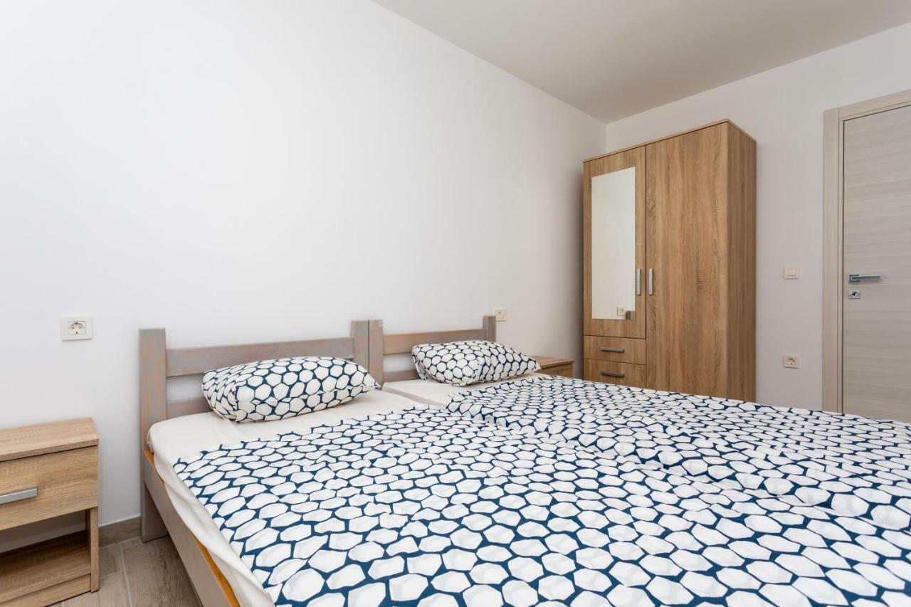 Apartments Ibis Cizici Ngoại thất bức ảnh